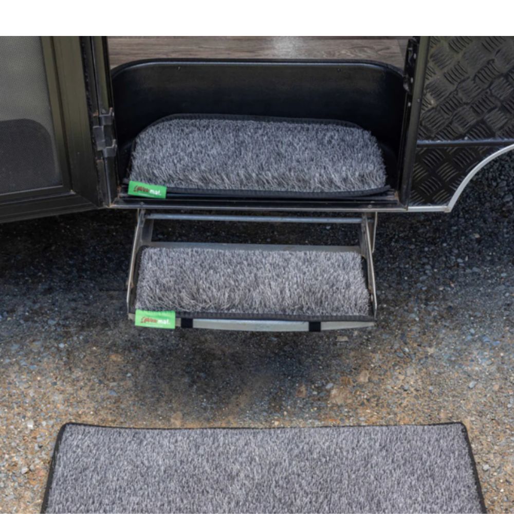 MUK MAT PULL OUT CARAVAN STEP DARK GREY 20 X 51cm